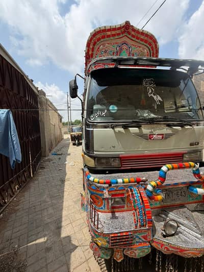 Hino 7d turbo 6 nits 1992 model