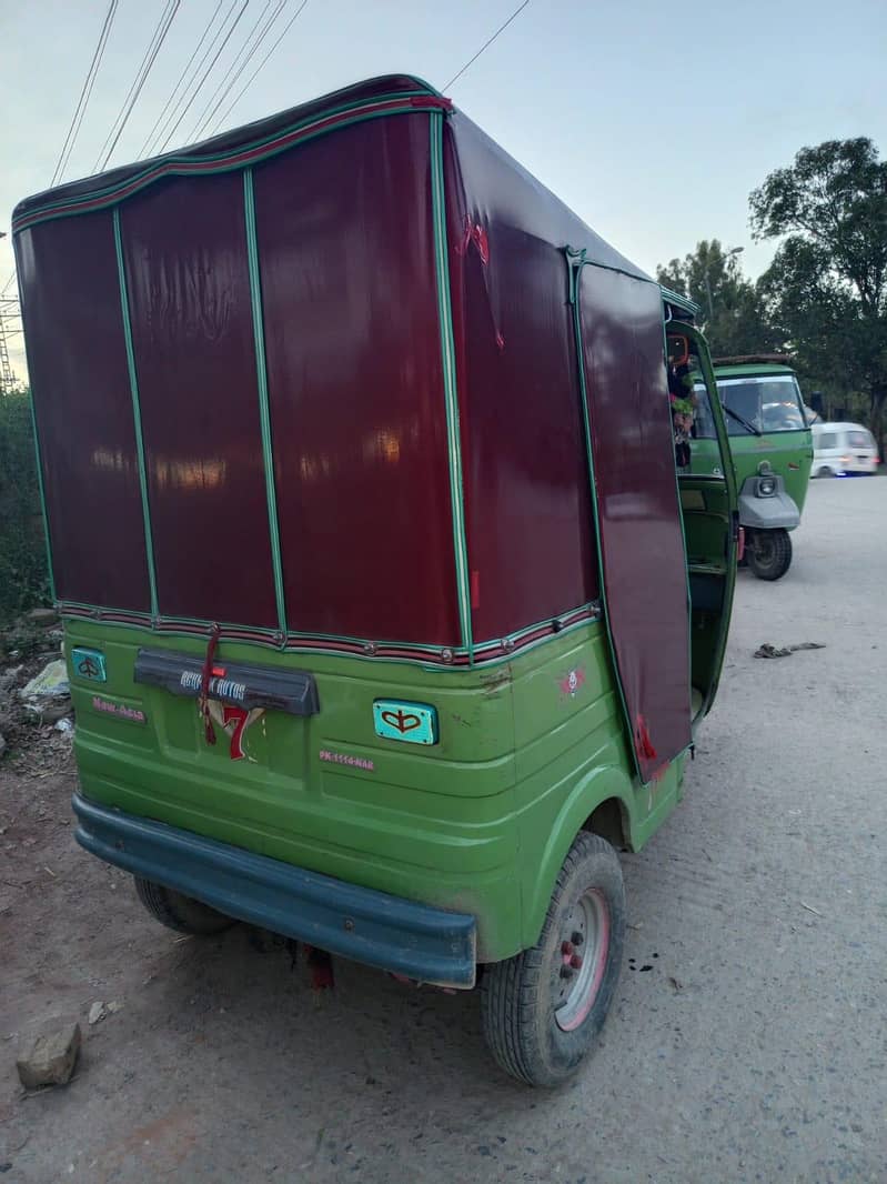 رکشہ 2013 ماڈل فروخت کے لیے – اچھی کنڈیشن 3
