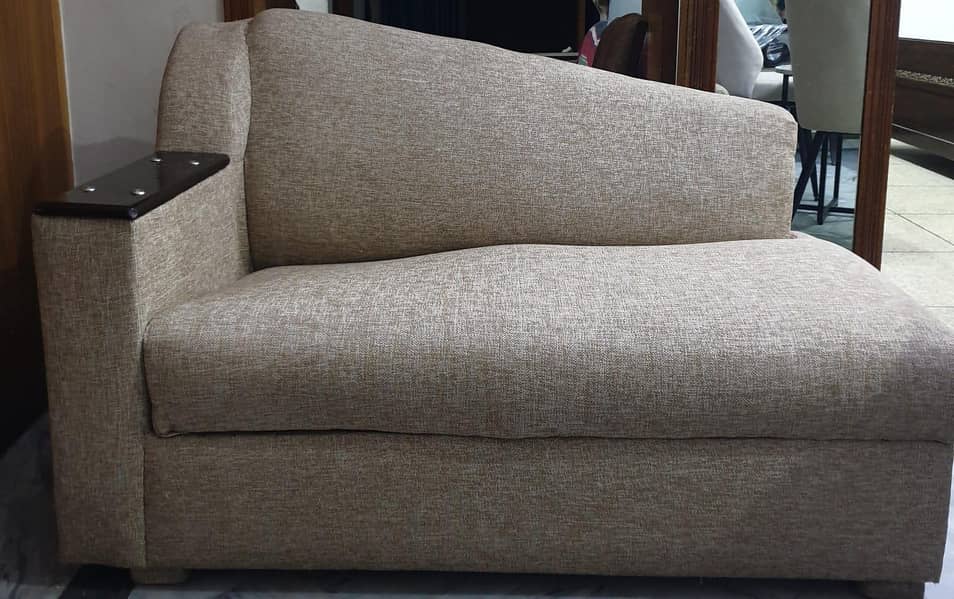 3 seater settee 0