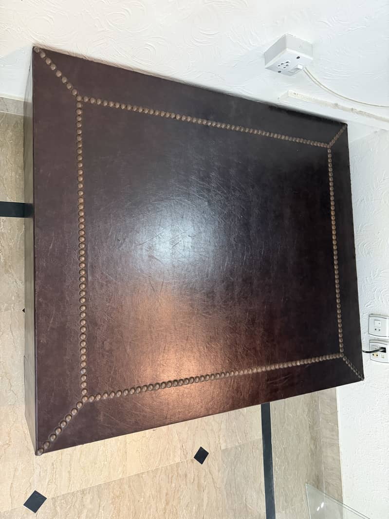 Centre Table 0