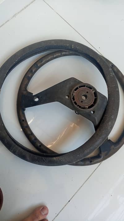 Charade 1986 original steering wheel in perfect condition