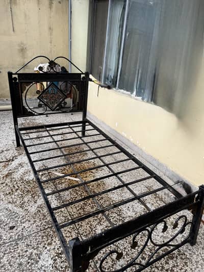 Iron Single bed