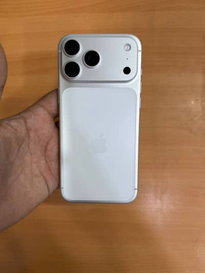 Iphone 17 pro max FU