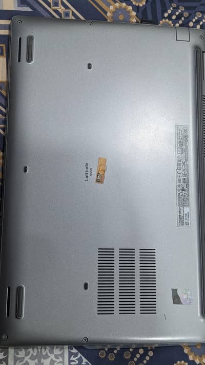 selling dell latitude 5550 intel core ultra 5 135U