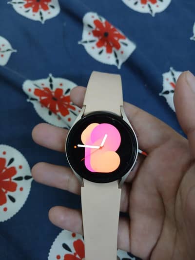 Samsung Galaxy Watch 5 40 MM Mint Condition