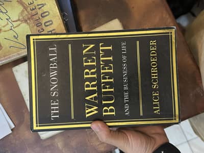 The Snowball Effect by Alice Schroeder.