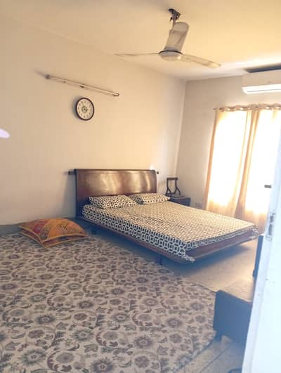 Old House For Sale | E Block | Satellite Town