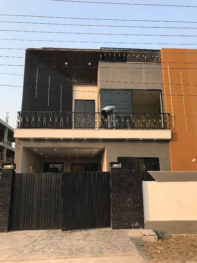 4.72 Marla Brand New corner house available for rent in buch vilas Multan