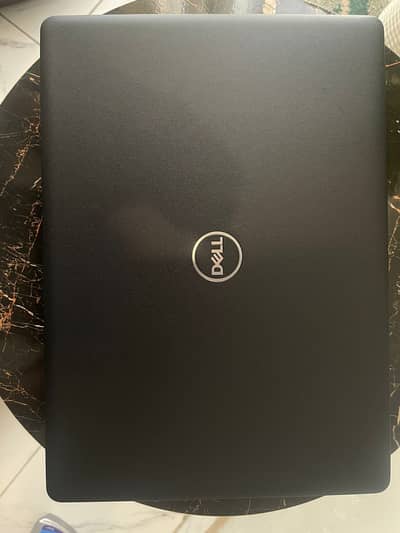 Dell latitude 3490 I7 8TH GENERATION