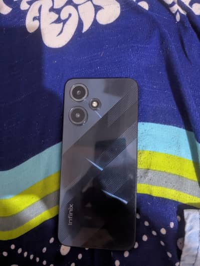 Infinix hot 30 play 4/64 all ok pta dual sim approved