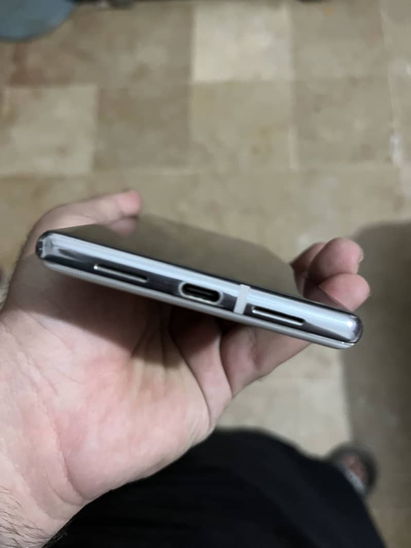 Google pixel 6 pro 4