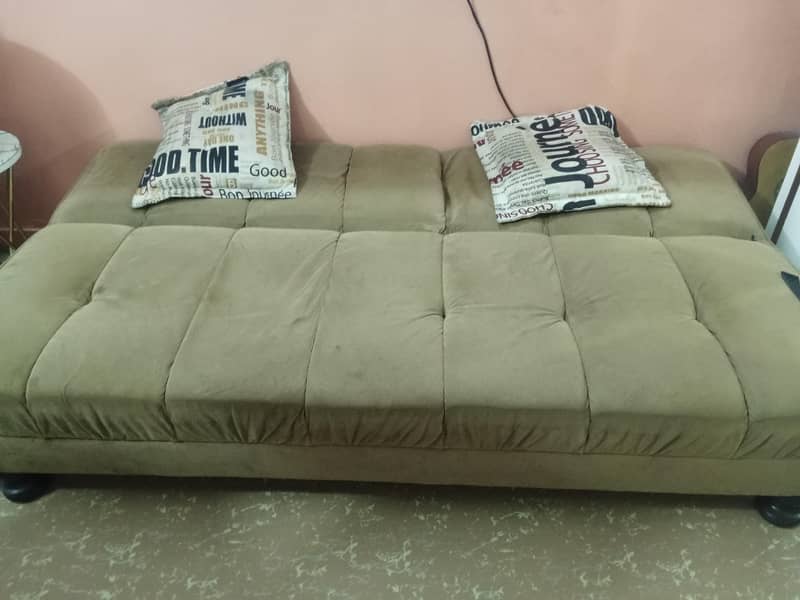 Sofa come bed 1