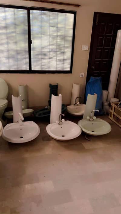 yeh sale h kisi ko chahyeh to rabta kareh used m h good condition