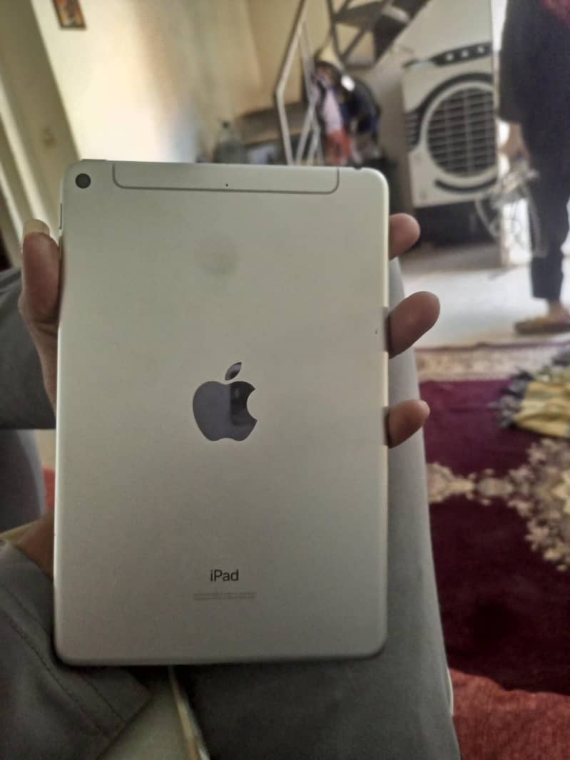 ipad mini 5 64Gp 7