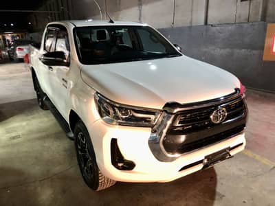 Toyota Hilux Revo V 2.8 Automatic 2022