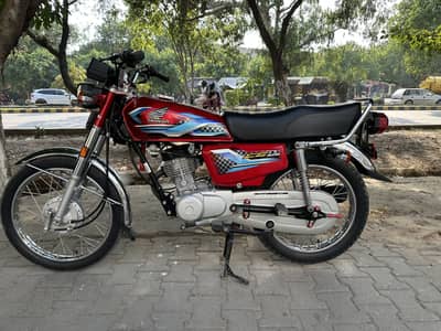 Honda 125.2024