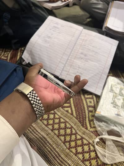 Total original mobile ha 256gn sim Tim awailable water pact no open