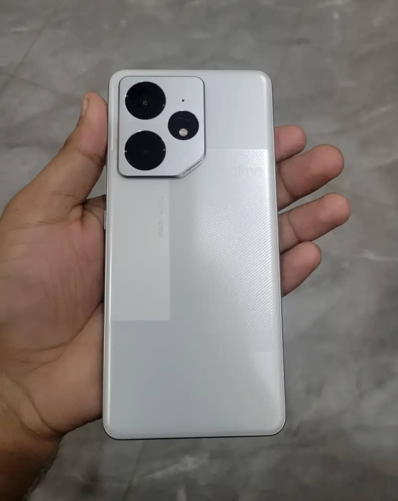 Realme Neo7 0