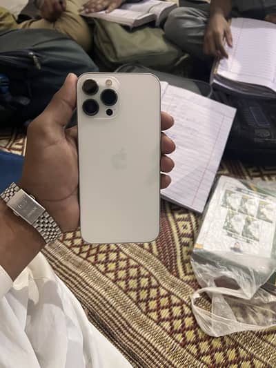 iPhone 13 Pro Max 256 gb good condition water pack no open no repaire