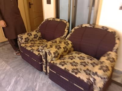 Sofa set for sale very urgently 3+1+1 sasta munasib