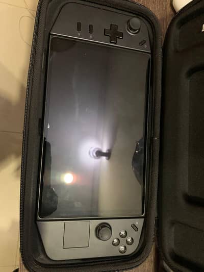 Legion go /Z1 /extreme/1TB/16GB full box for sale