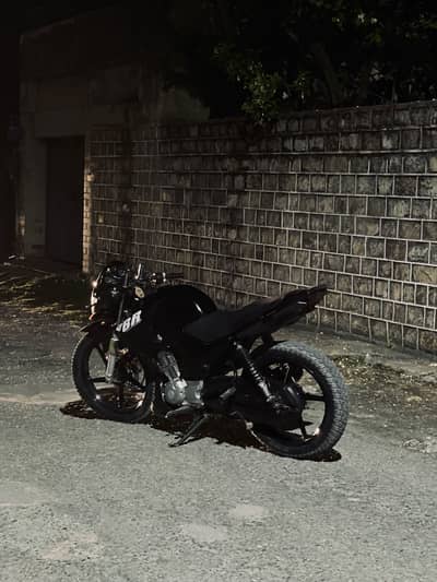 Yamaha YBR 125 Modified