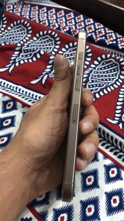 Iphone 16 pro max factory unlock