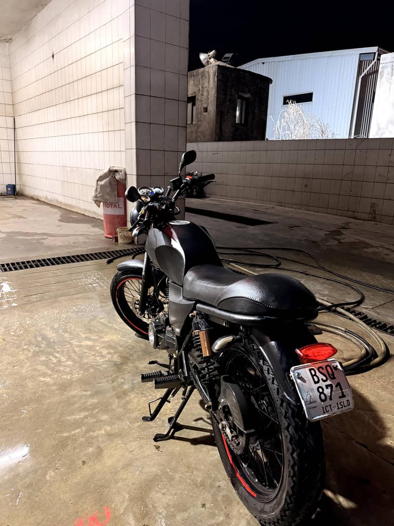 Hi Speed || Infinity || Cafe Racer || Model 2022 - Cafe Racers - 1112080300