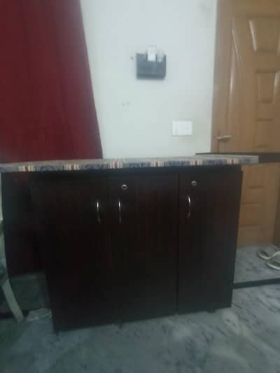 wood iran stand with cobbards