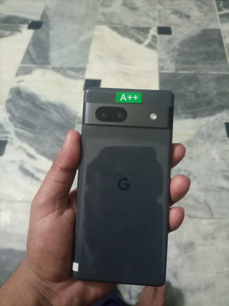 Google pixel 7A 3