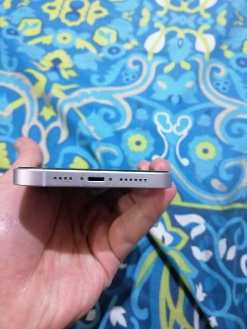 iPhone 14 plus jv 5