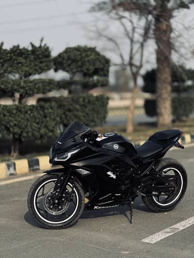 Heavy bike Kawasaki ninja