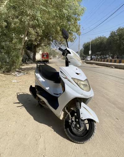 Scooty 49CC Auto 2022 Model Best For Ladies Used and Others Best Picku