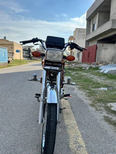 honda cg125  outclass condition.