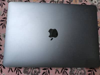 MacBook pro 2017