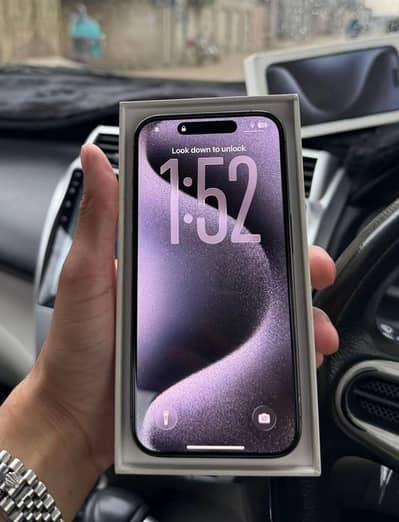 15 pro max FU 100Health 256GB WITH Box & Cable Waterpack