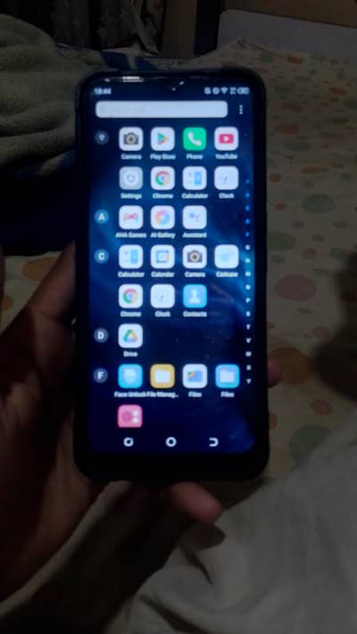 Tecno spark 8C 6/128