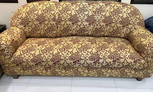 Used Sofa for sell (2+3)