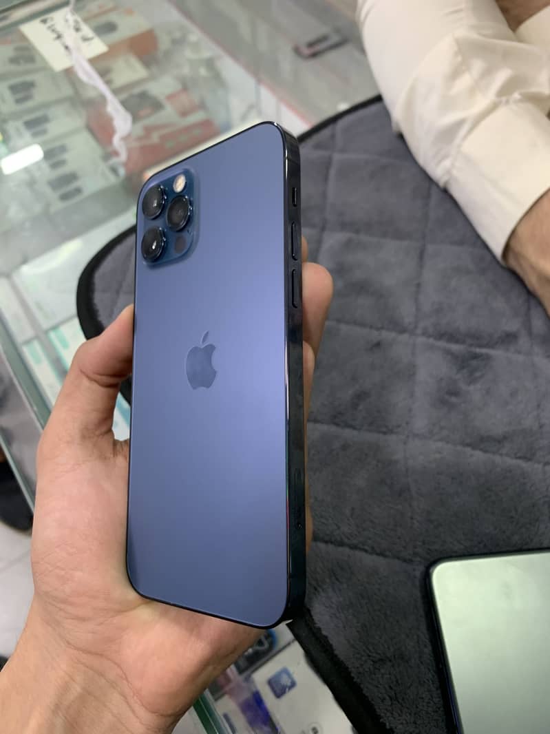 iPhone 12 Pro 1
