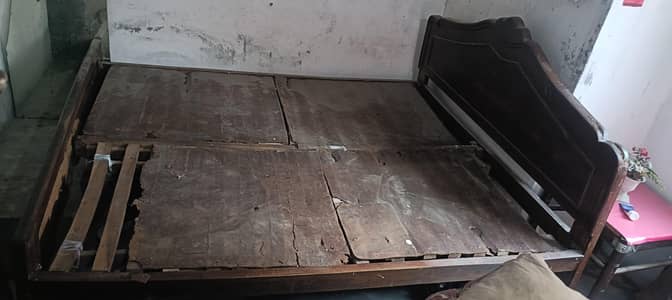 Wooden Bed/ Double Bed/ kimg size bed