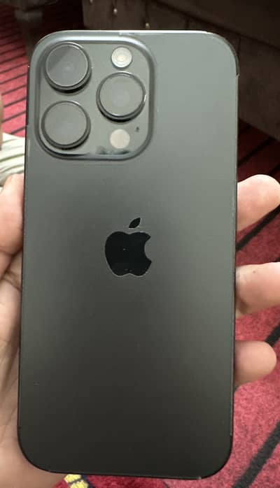 Apple iPhone 16 Pro