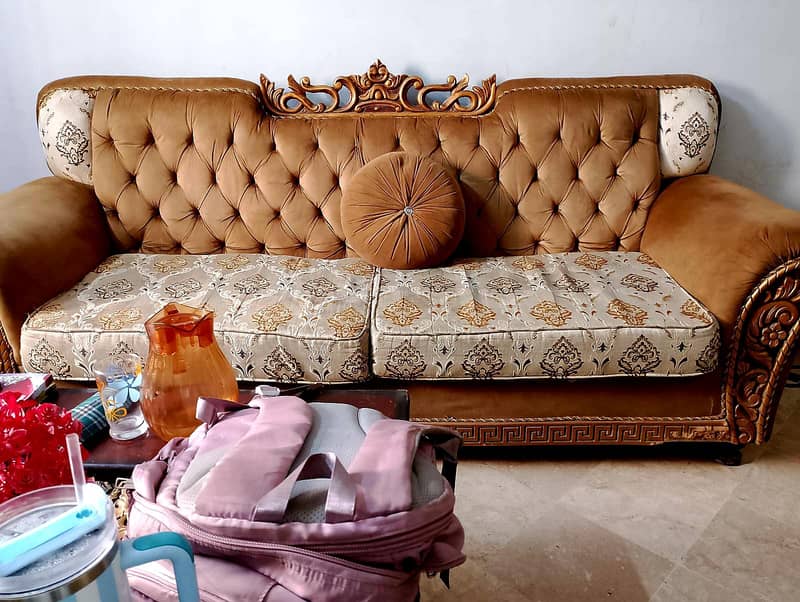 Sofa Excellent condition 1