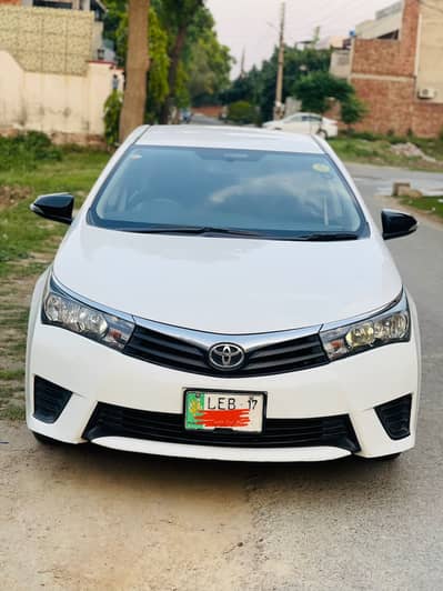 Toyota altis 2017