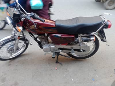 Honda 125 2026 model original document urgent,sale serious buyer me