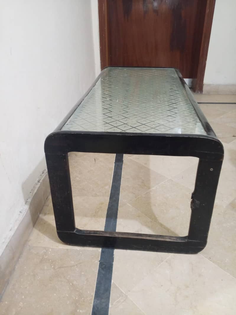 Glass Table 0