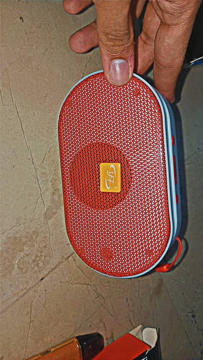 L-OO3 VERY GOOD QUALITY SPEAKERS WITH LOUD SOUND AND BASE