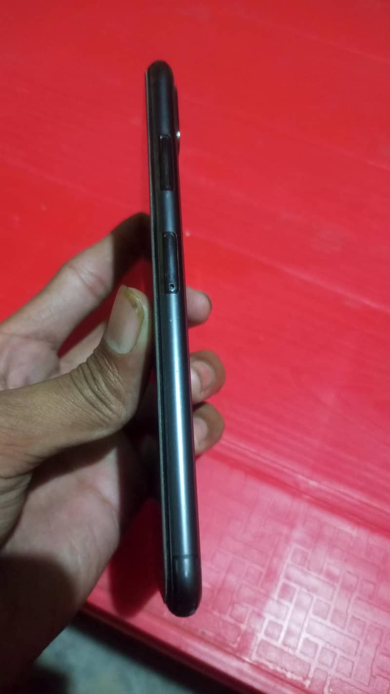 iphone XS Max 4