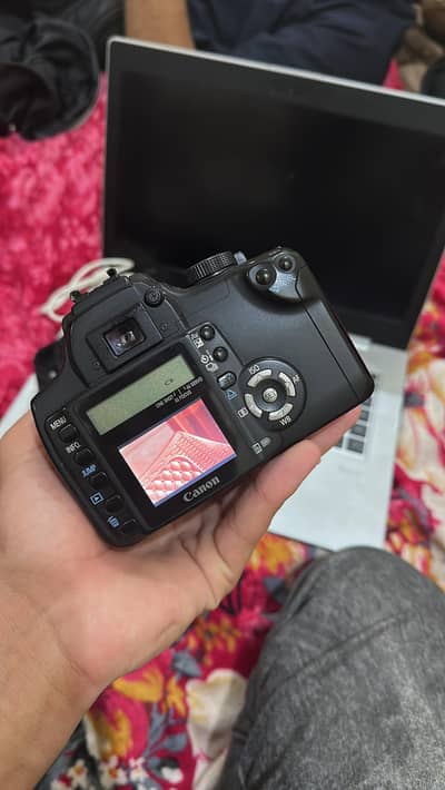 Canon 350D DSLR Camera