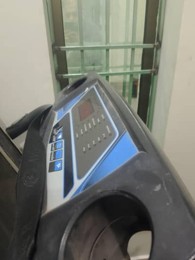 I am selling my treadmill in working position