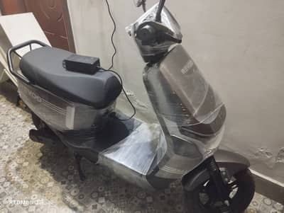 Revoo A11 Brand new condition just 232km just use